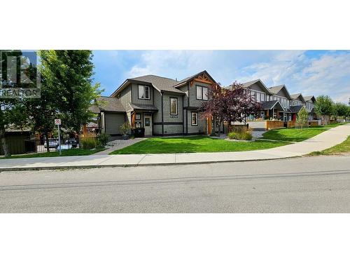 906 6Th  Avenue Unit# 1, Invermere, BC - Outdoor With Facade