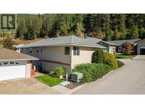 420 20Th  N Avenue Unit# 4, Creston, BC - Outdoor