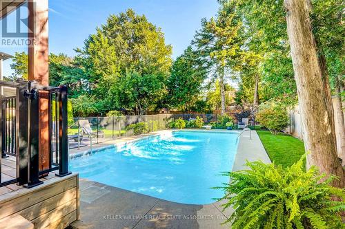 2107 Courtland Crescent, Mississauga, ON - Outdoor With In Ground Pool