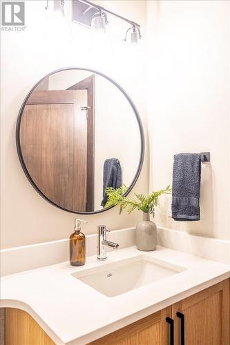 4576 Timberline Crescent Unit# 39, Fernie, BC - Indoor Photo Showing Bathroom