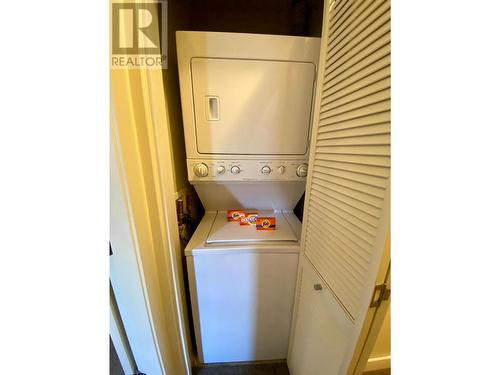 2049 Summit Drive Unit# 214C, Panorama, BC - Indoor Photo Showing Laundry Room