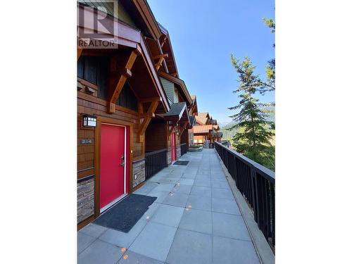 2049 Summit Drive Unit# 214C, Panorama, BC - Outdoor