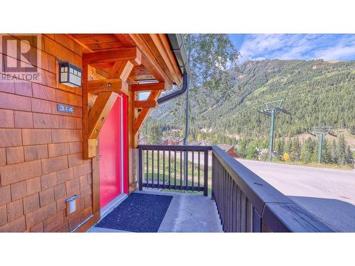 2049 Summit Drive Unit# 314A, Panorama, BC - Outdoor