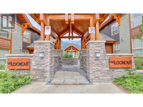 2049 Summit Drive Unit# 314A, Panorama, BC - Outdoor