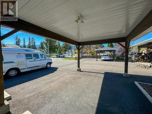 1118 10Th  Street, Invermere, BC - Outdoor