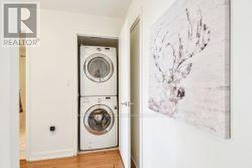 832 - 8 Telegram Mews E, Toronto, ON - Indoor Photo Showing Laundry Room