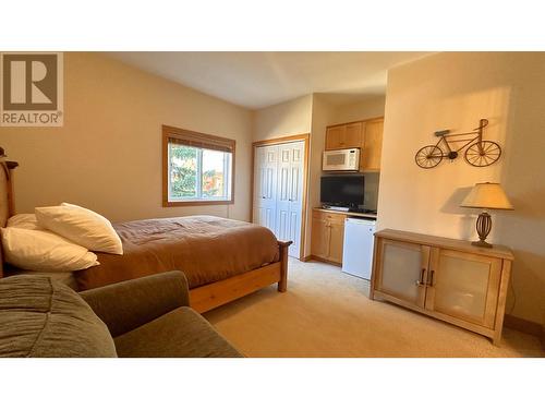 1351 Gerry Sorensen Way Unit# C4-C, Kimberley, BC - Indoor Photo Showing Bedroom