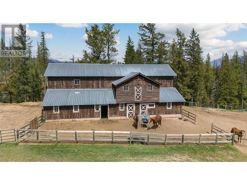 4134 95A Highway, Ta Ta Creek, BC 