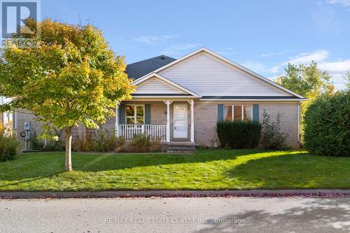 5 Munro Circle, Halton Hills, ON - Outdoor With Deck Patio Veranda