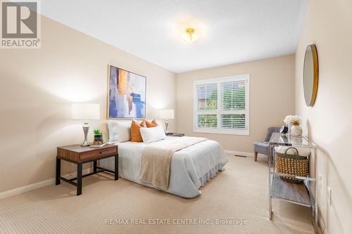 5 Munro Circle, Halton Hills, ON - Indoor Photo Showing Bedroom