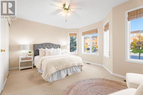 5 Munro Circle, Halton Hills, ON - Indoor Photo Showing Bedroom