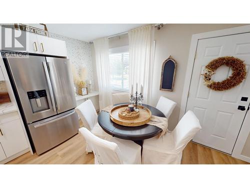 2401 12Th  N Street Unit# 17, Cranbrook, BC - Indoor Photo Showing Dining Room