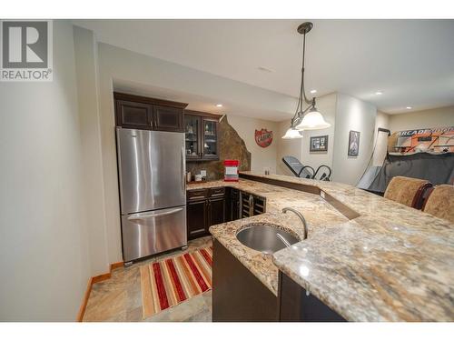 9865 Osprey Landing Drive, Wardner, BC - Indoor Photo Showing Kitchen