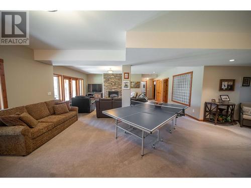 9865 Osprey Landing Drive, Wardner, BC - Indoor