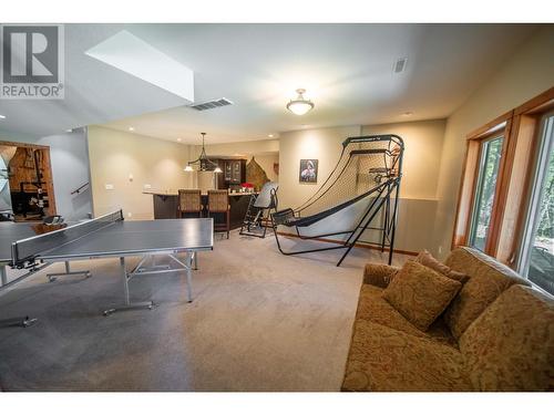 9865 Osprey Landing Drive, Wardner, BC - Indoor Photo Showing Other Room