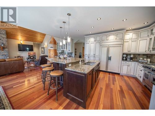 9865 Osprey Landing Drive, Wardner, BC - Indoor Photo Showing Kitchen With Double Sink With Upgraded Kitchen