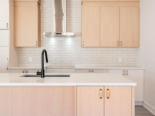 Kitchen - Rue Léon-Landry, Sainte-Julienne, QC - Indoor Photo Showing Kitchen