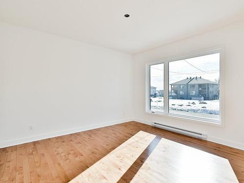 Master bedroom - Rue Léon-Landry, Sainte-Julienne, QC - Indoor Photo Showing Other Room