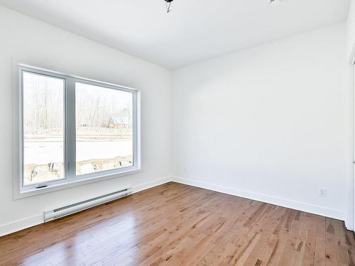 Bedroom - Rue Léon-Landry, Sainte-Julienne, QC - Indoor Photo Showing Other Room