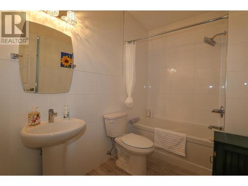 1000 Northstar Drive Unit# 28, Kimberley, BC - Indoor Photo Showing Bathroom