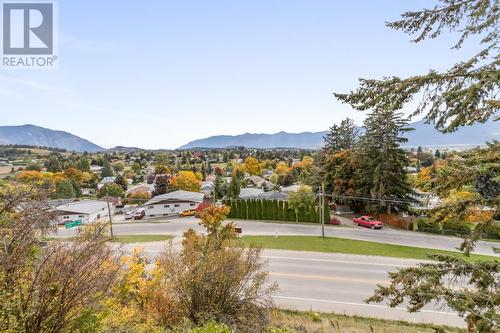 2303 Crawford  Street Unit# 1/2/3, Creston, BC - Outdoor With View