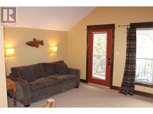 1351 Gerry Sorensen Way Unit# D5-D, Kimberley, BC - Indoor Photo Showing Living Room