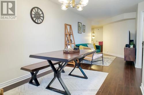 712 - 8 Rean Drive, Toronto, ON - Indoor Photo Showing Dining Room