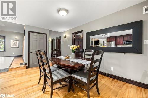 1440 Shannon Road, Plainfield, ON - Indoor Photo Showing Dining Room