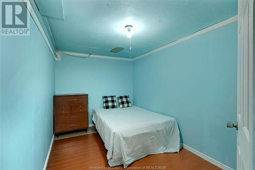 1329 Foster Avenue, Windsor, ON - Indoor Photo Showing Bedroom