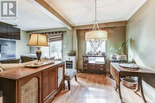 242 Village Wood Road, Oakville, ON - Indoor Photo Showing Kitchen With Double Sink