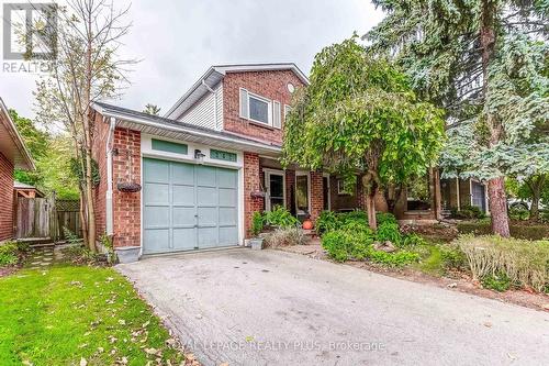 242 Village Wood Road, Oakville, ON - Outdoor