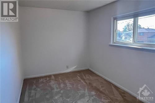 1745 Ortona Avenue, Ottawa, ON - Indoor Photo Showing Other Room