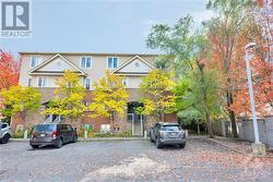 14 STRATHAVEN  Ottawa, ON K1J 1K7