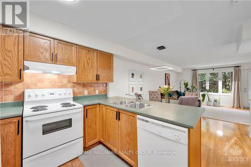 14 Strathaven Private, Ottawa, ON - Indoor Photo Showing Kitchen With Double Sink