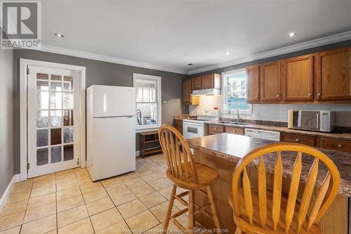 5 Centre Street West, Tilbury, ON - Indoor Photo Showing Kitchen