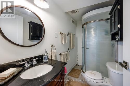 94 Morton Line, Cavan Monaghan, ON - Indoor Photo Showing Bathroom