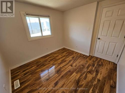 781 Homeview Road, London, ON - Indoor Photo Showing Other Room