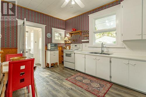 99 Boullee Street, London, ON - Indoor Photo Showing Kitchen With Double Sink