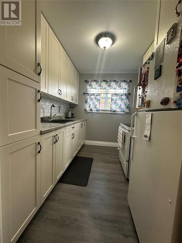 8 Harris Drive, Marystown, NL - Indoor Photo Showing Kitchen