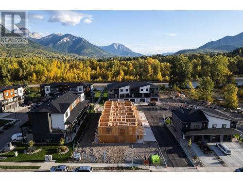 800 Riverside  Way Unit# 205, Fernie, BC - Outdoor With View