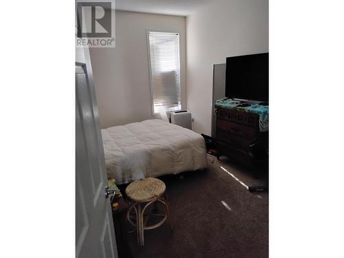 453 13Th  Avenue, Invermere, BC - Indoor Photo Showing Bedroom