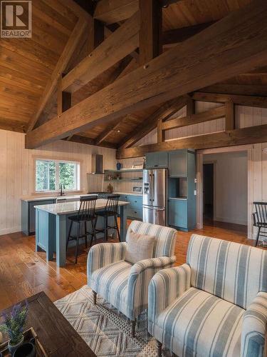 23 Birch Bend Grove, Kaslo, BC - Indoor Photo Showing Living Room