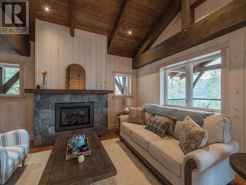 23 Birch Bend Grove, Kaslo, BC - Indoor Photo Showing Living Room With Fireplace