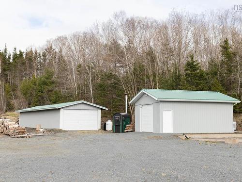 315 Highway 1, Mount Uniacke, NS 