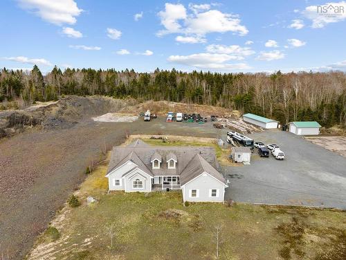 315 Highway 1, Mount Uniacke, NS 