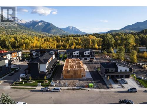 800 Riverside  Way Unit# 203, Fernie, BC - Outdoor With View