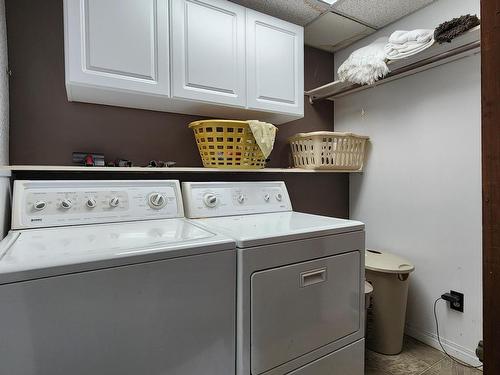 278 Cliff Cres, Ashcroft, BC - Indoor Photo Showing Laundry Room