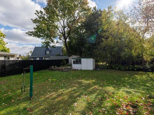 Cour - 88 Av. De Mount Pleasant, Pointe-Claire, QC - Outdoor