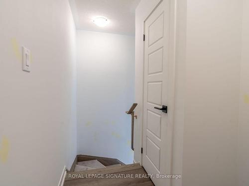 70-23 Selfridge Way, Whitby, ON - Indoor Photo Showing Other Room