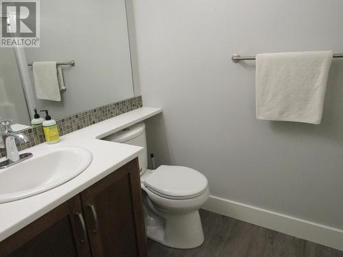 5570 Bwater Rd Road Unit# 117, Castlegar, BC - Indoor Photo Showing Bathroom